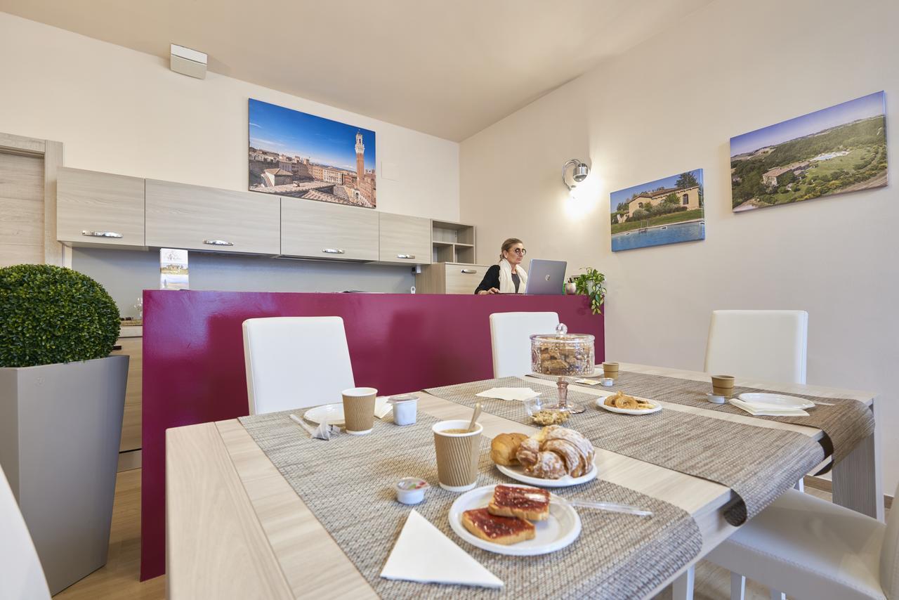 Bed and Breakfast Domus Il Palio Siena Esterno foto